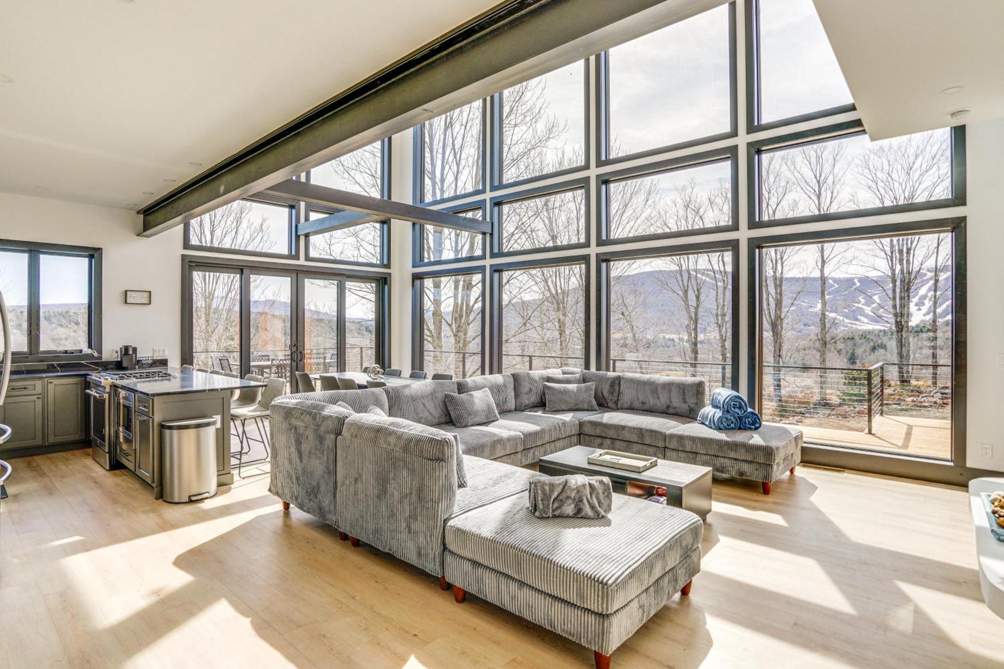 Custom Windham Mtn Villa With Pool, Theater And Views! エクステリア 写真