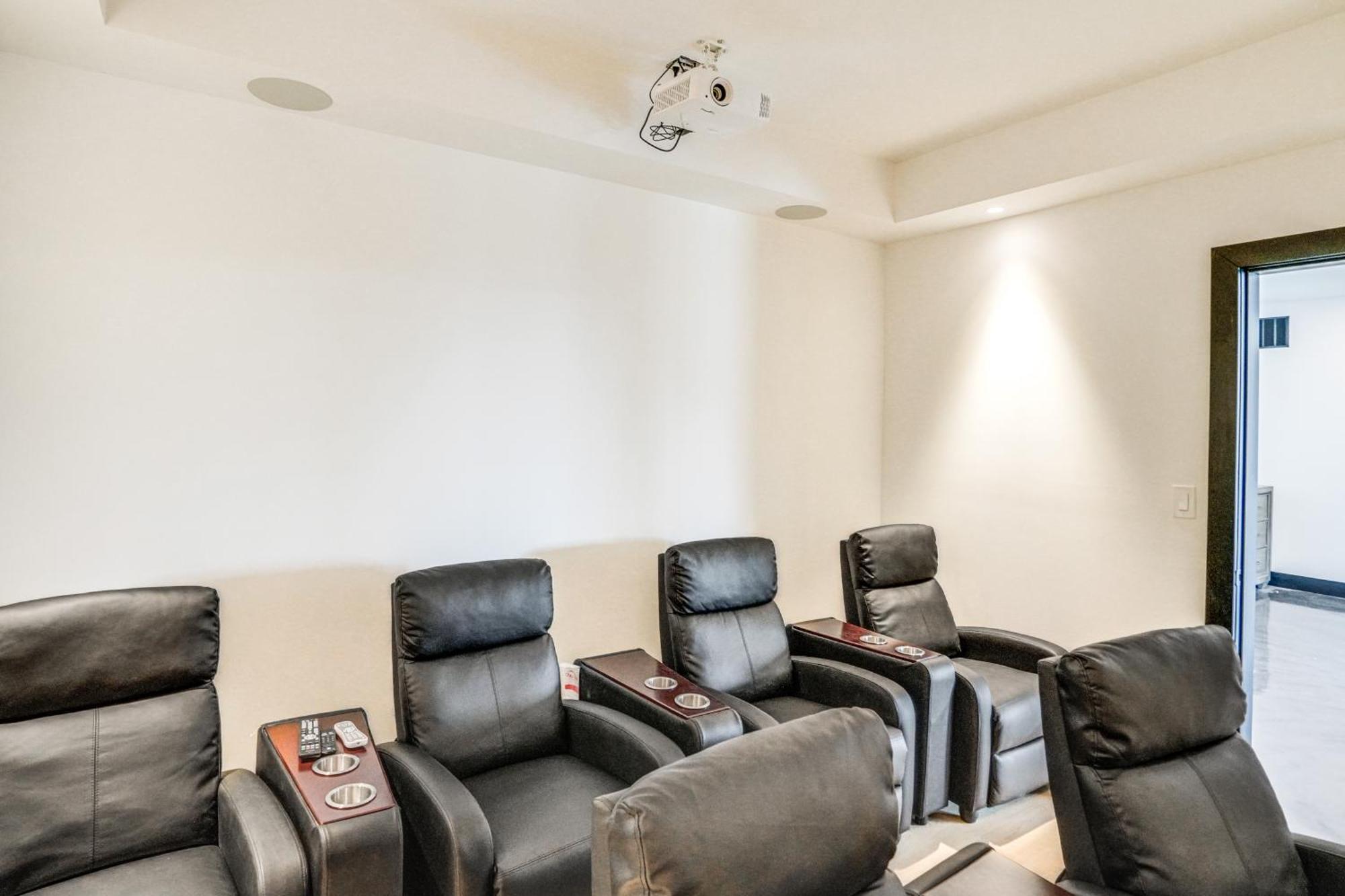 Custom Windham Mtn Villa With Pool, Theater And Views! エクステリア 写真